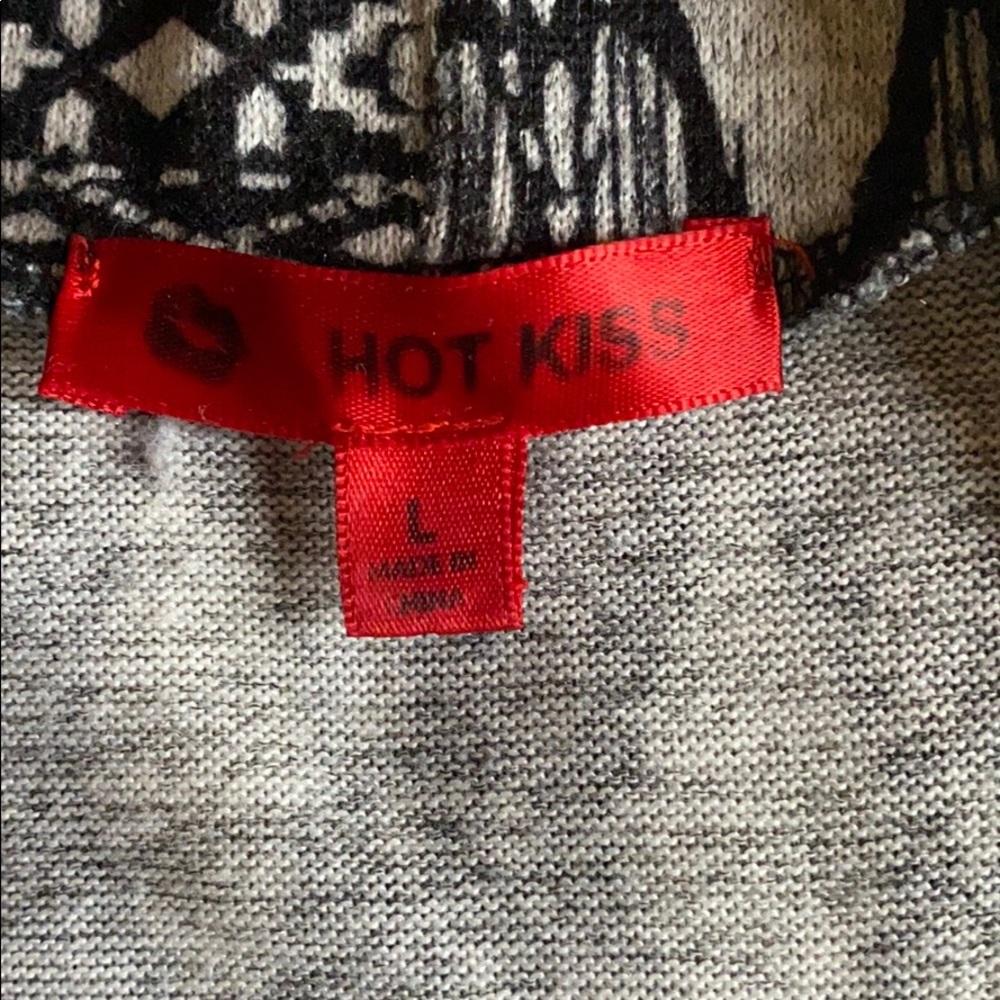 Grey and black cardigan - Picture 2 of 4